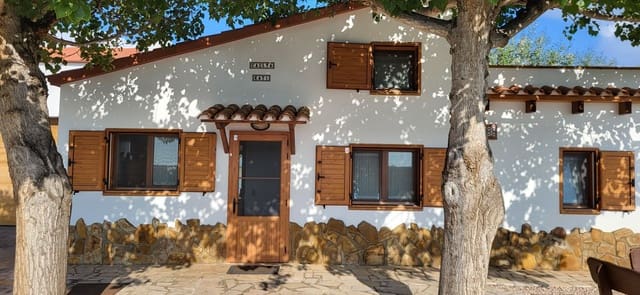 2 bedroom Villa for sale in Deltebre with garage - € 350,000 (Ref: 9335499)