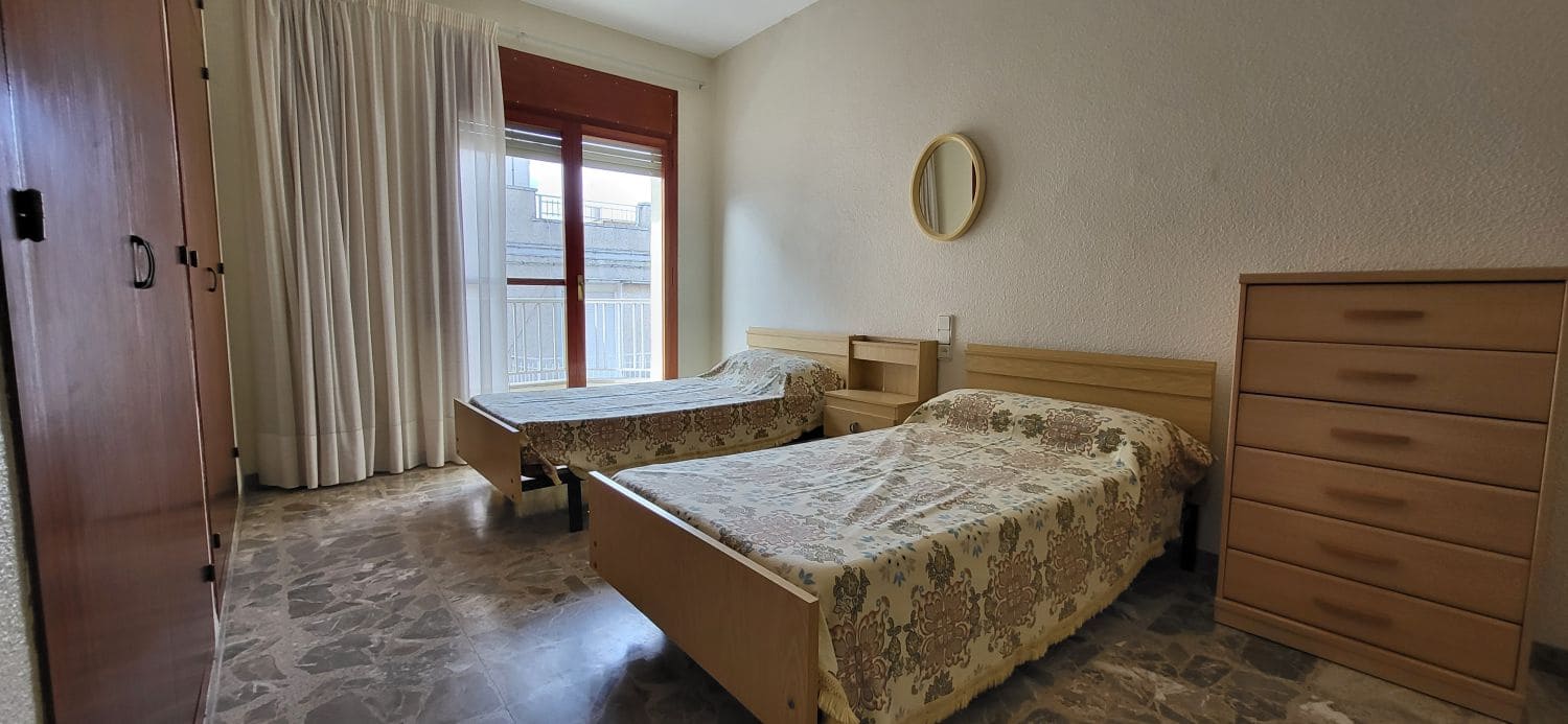 5 Zimmer Gewerbe zu verkaufen in L'Aldea mit Garage - 250.000 € (Ref: 9485185)