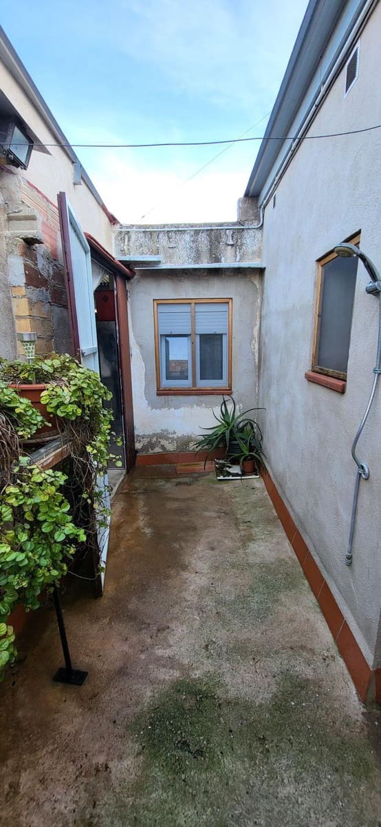 3 soverom Hus til salgs i Els Reguers - € 125 000 (Ref: 9564855)