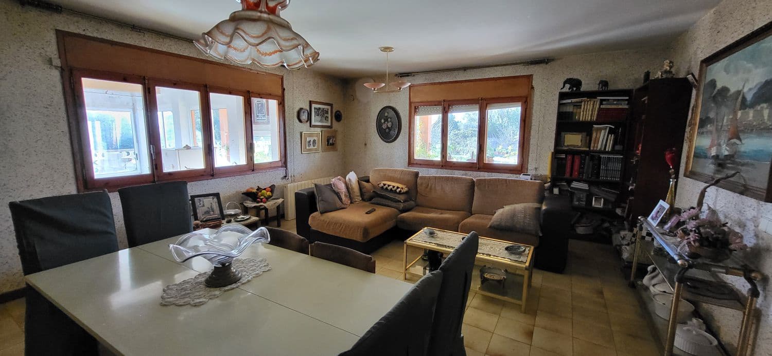 4 soveværelse Villa til salg i Tortosa - € 259.000 (Ref: 9615224)