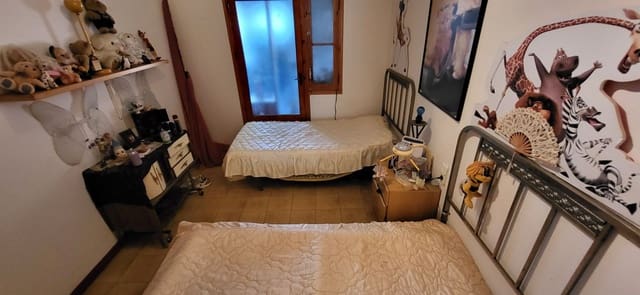 4 soveværelse Villa til salg i Tortosa - € 259.000 (Ref: 9615224)