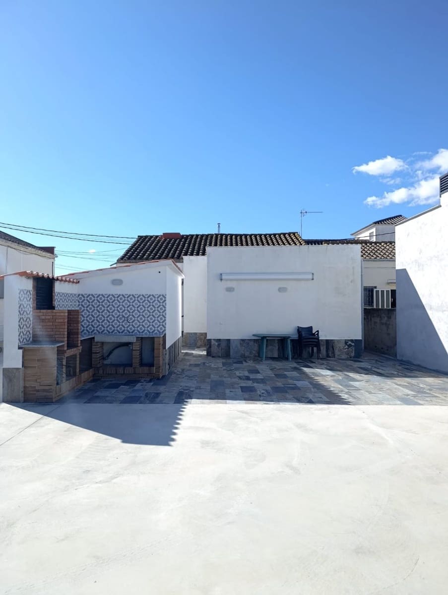 3 sovrum Villa till salu i Deltebre - 239 000 € (Ref: 9655774)