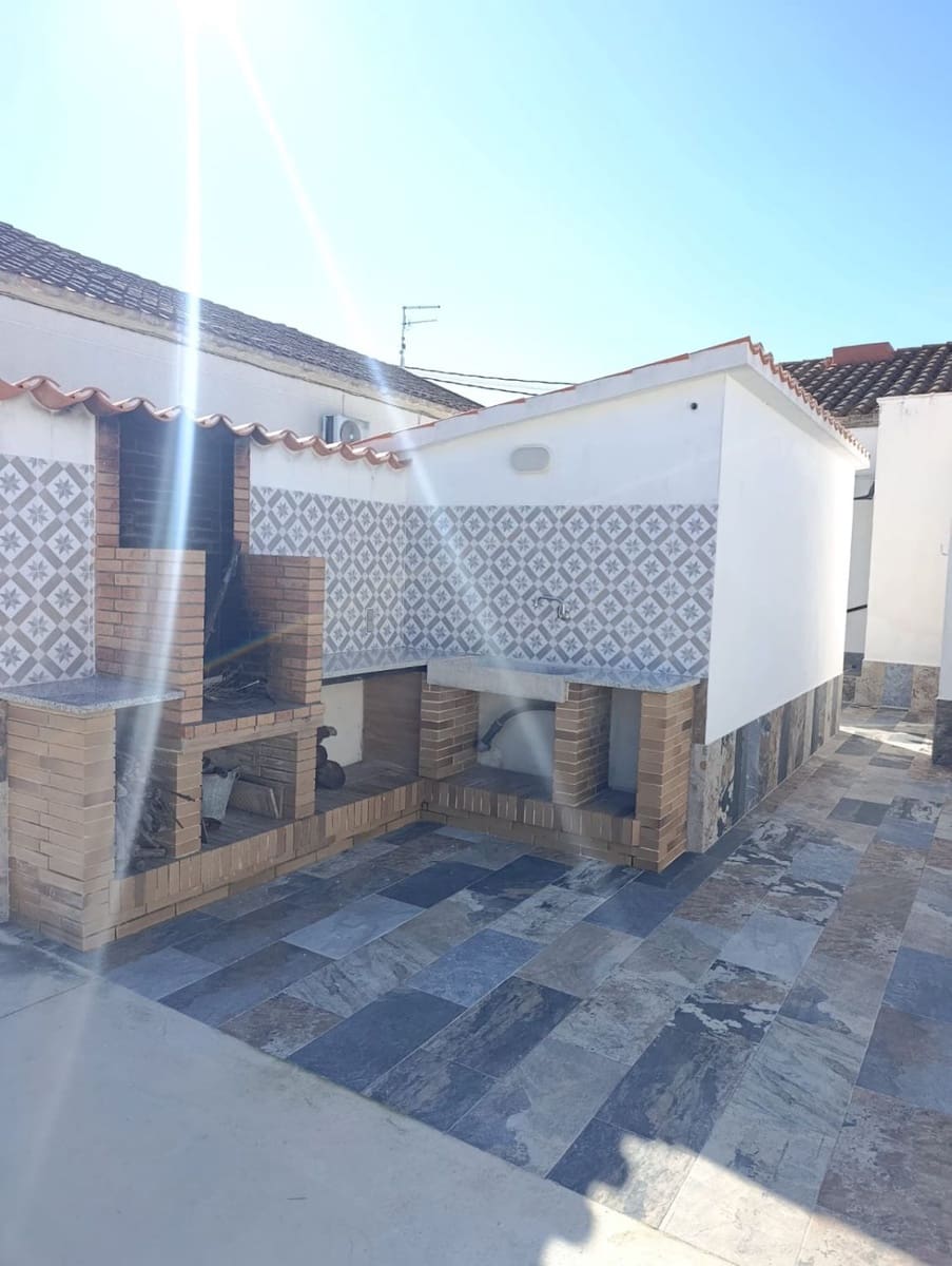 3 sovrum Villa till salu i Deltebre - 239 000 € (Ref: 9655774)