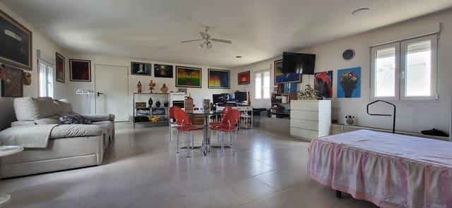 4 soveværelse Byhus til salg i Sant Jaume d'Enveja med garage - € 176.200 (Ref: 9828981)