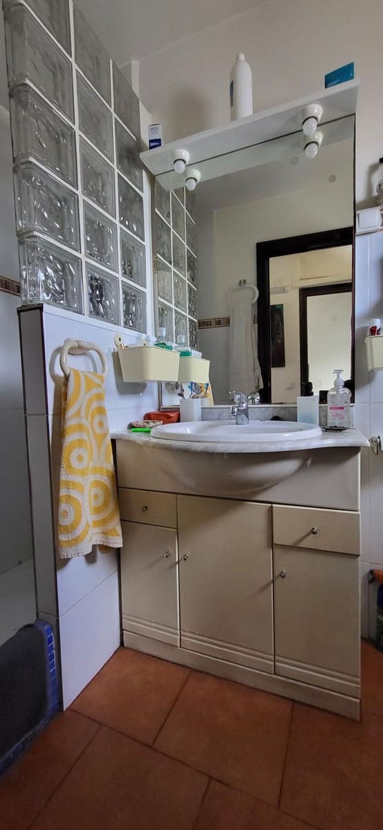 4 soveværelse Byhus til salg i Sant Jaume d'Enveja med garage - € 176.200 (Ref: 9828981)