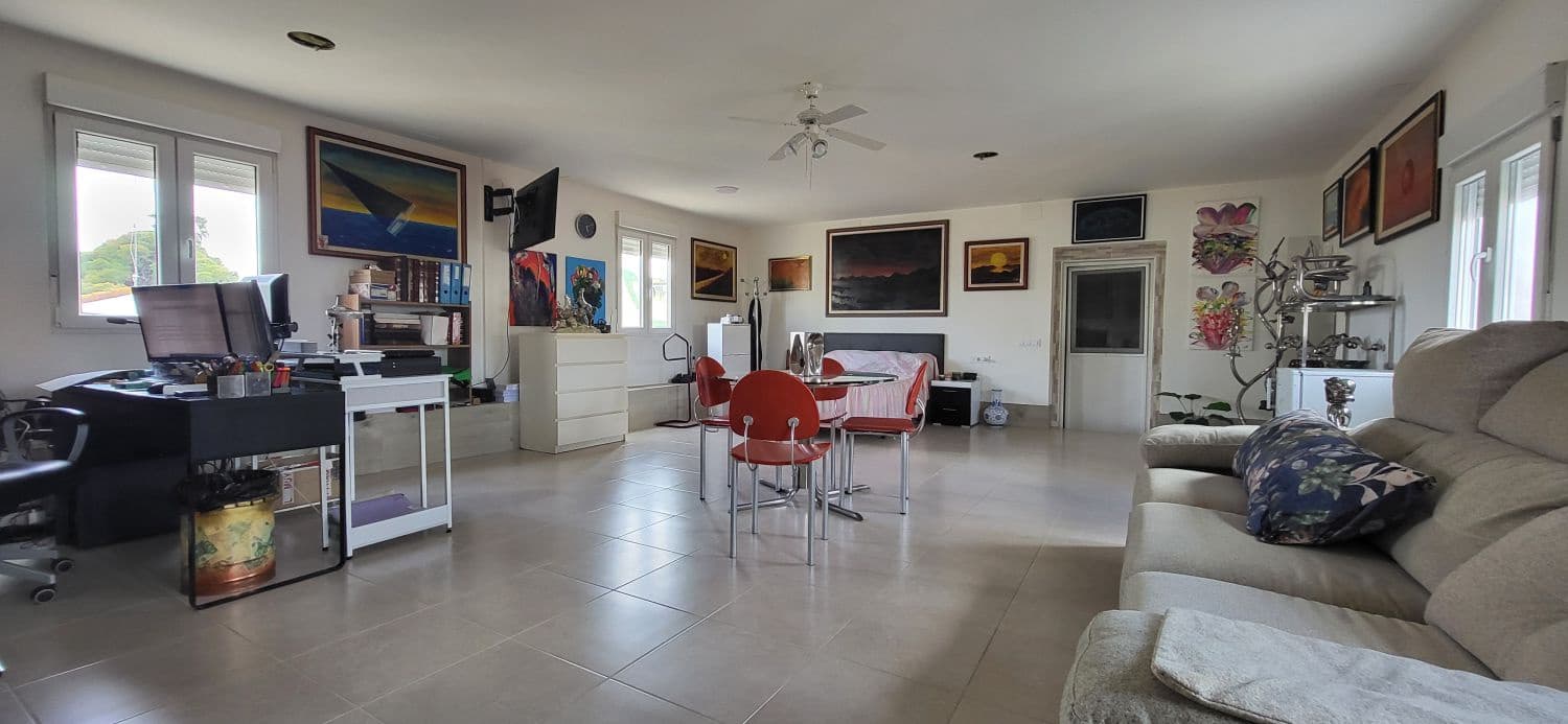 4 soveværelse Byhus til salg i Sant Jaume d'Enveja med garage - € 176.200 (Ref: 9828981)