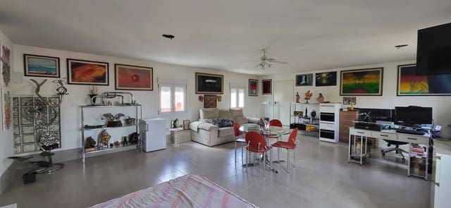 4 soveværelse Byhus til salg i Sant Jaume d'Enveja med garage - € 176.200 (Ref: 9828981)