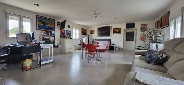 4 soveværelse Byhus til salg i Sant Jaume d'Enveja med garage - € 176.200 (Ref: 9828981)