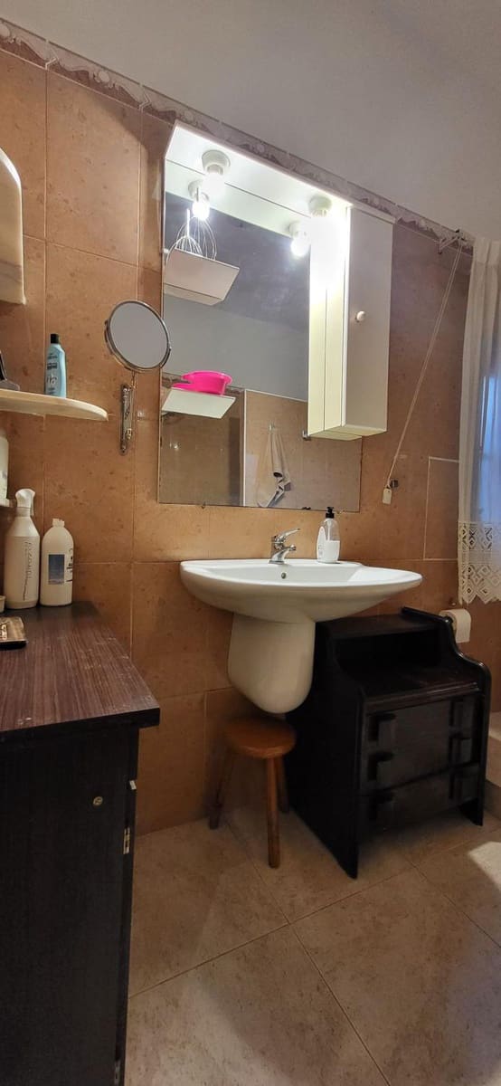 4 soveværelse Byhus til salg i Sant Jaume d'Enveja med garage - € 176.200 (Ref: 9828981)