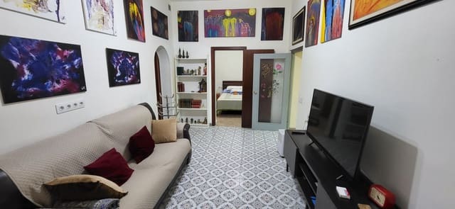 4 soveværelse Byhus til salg i Sant Jaume d'Enveja med garage - € 176.200 (Ref: 9828981)