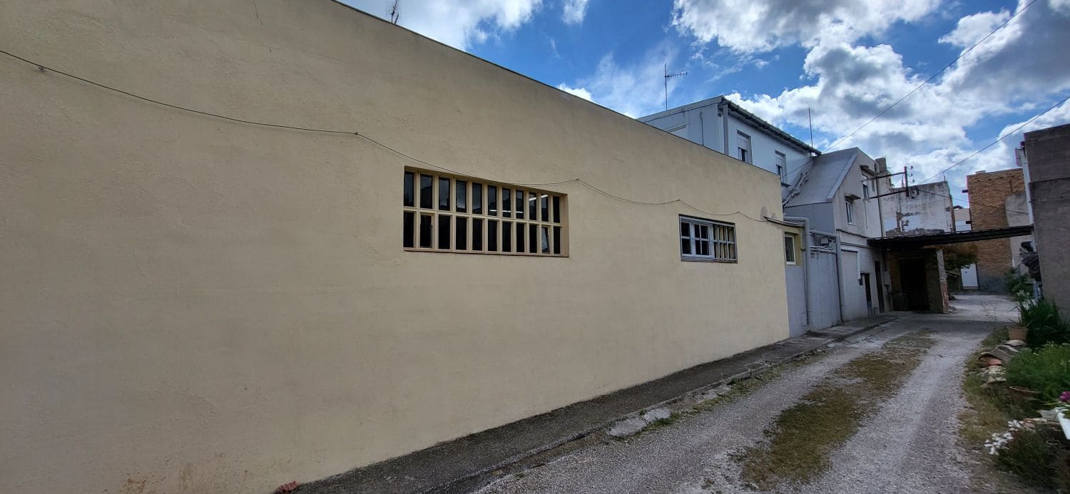 4 soveværelse Byhus til salg i Sant Jaume d'Enveja med garage - € 176.200 (Ref: 9828981)