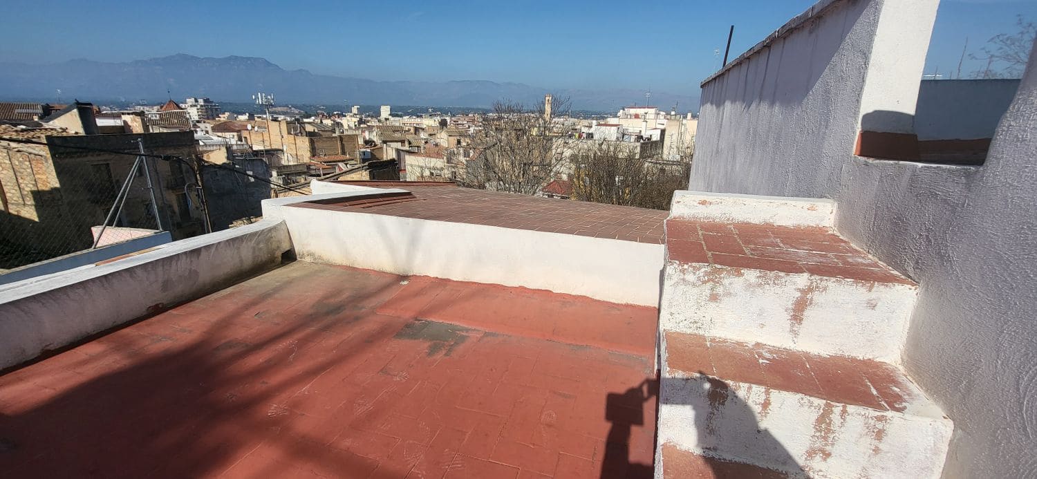 2 bedroom Townhouse for sale in Tortosa - € 90,000 (Ref: 9833572)