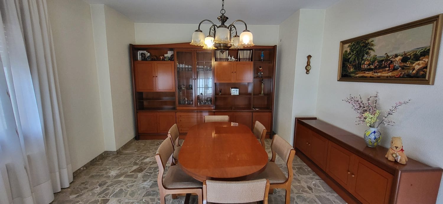 5 sypialnia Dom na sprzedaż w L'Aldea z garażem - 227 000 € (Ref: 9859844)