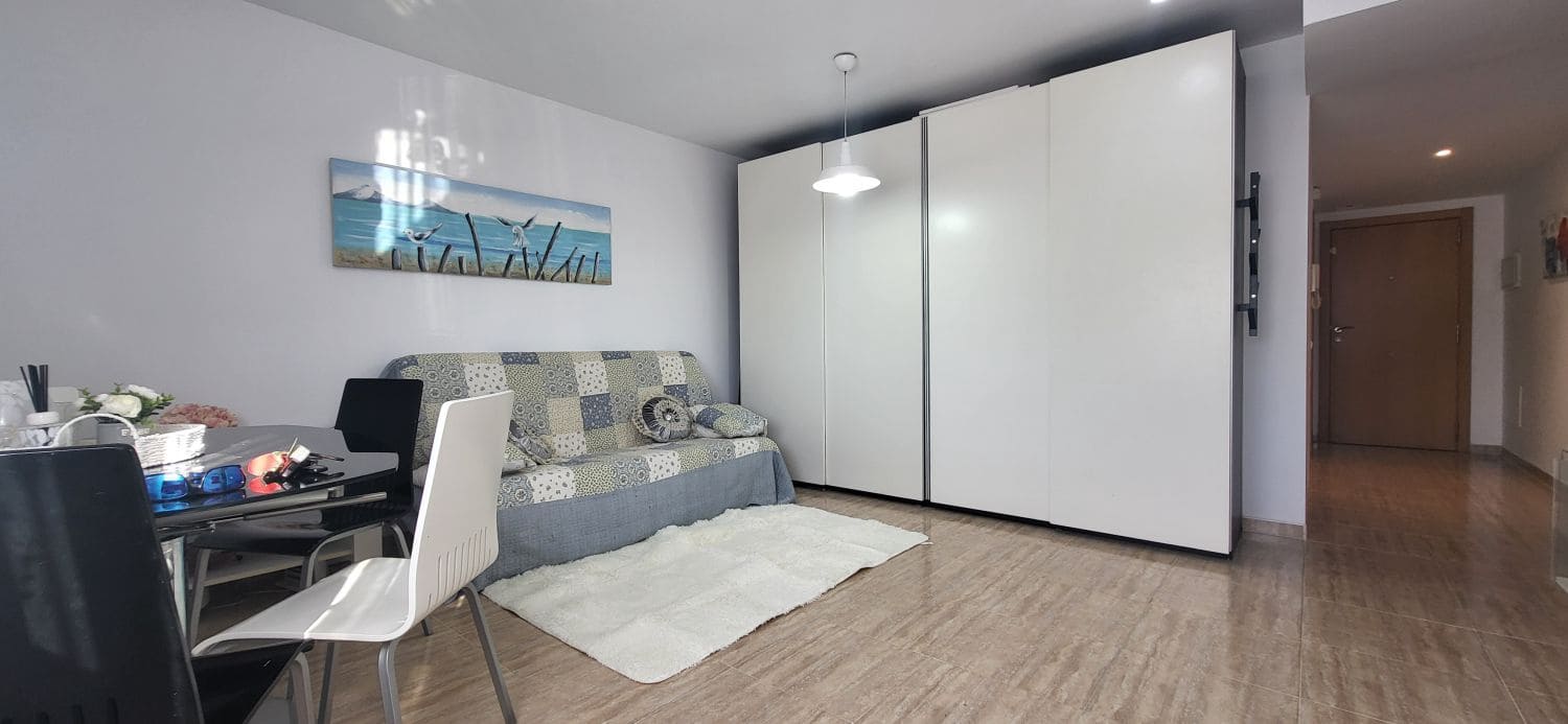 2 bedroom Apartment for sale in Camarles with garage - € 94,900 (Ref: 9865063)