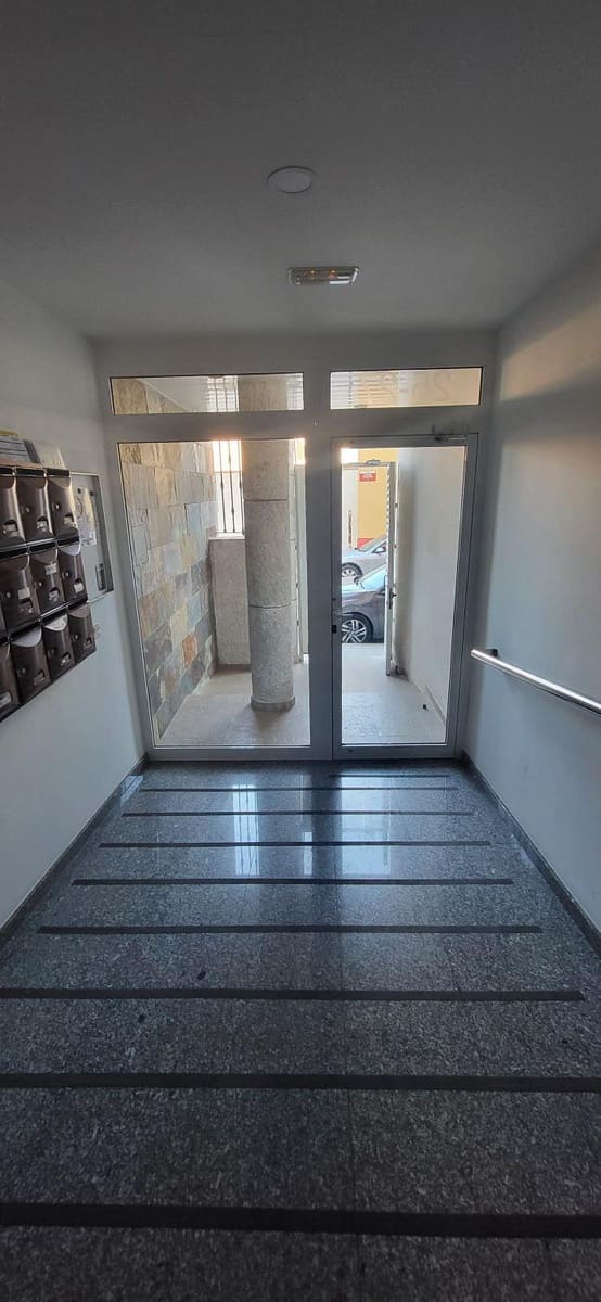 2 bedroom Apartment for sale in Camarles with garage - € 94,900 (Ref: 9865063)