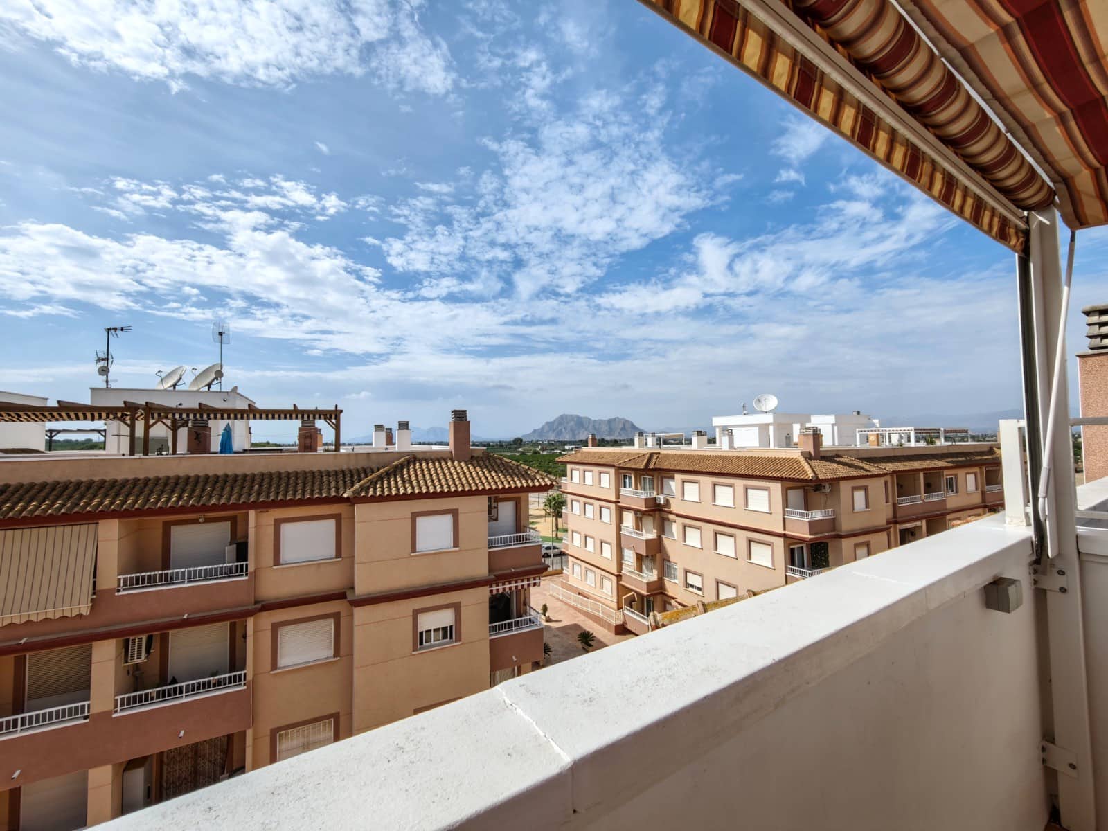 2 sypialnia Penthouse na sprzedaż w Algorfa z basenem - 123 500 € (Ref: 10130179)