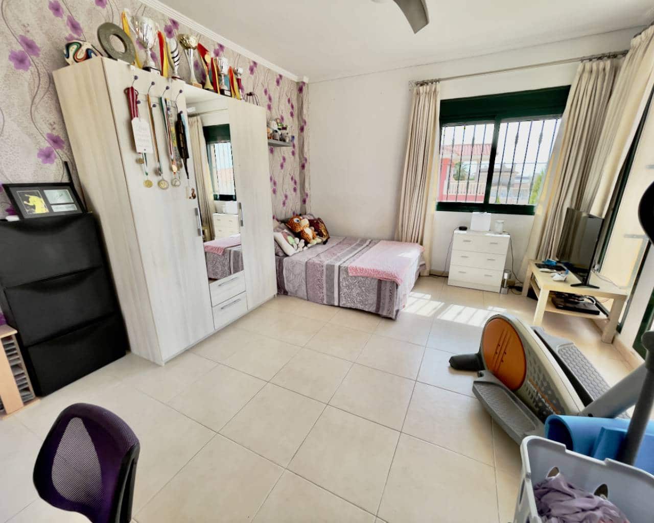 4 bedroom Villa for sale in Ciudad Quesada with pool - € 520,000 (Ref: 7786427)