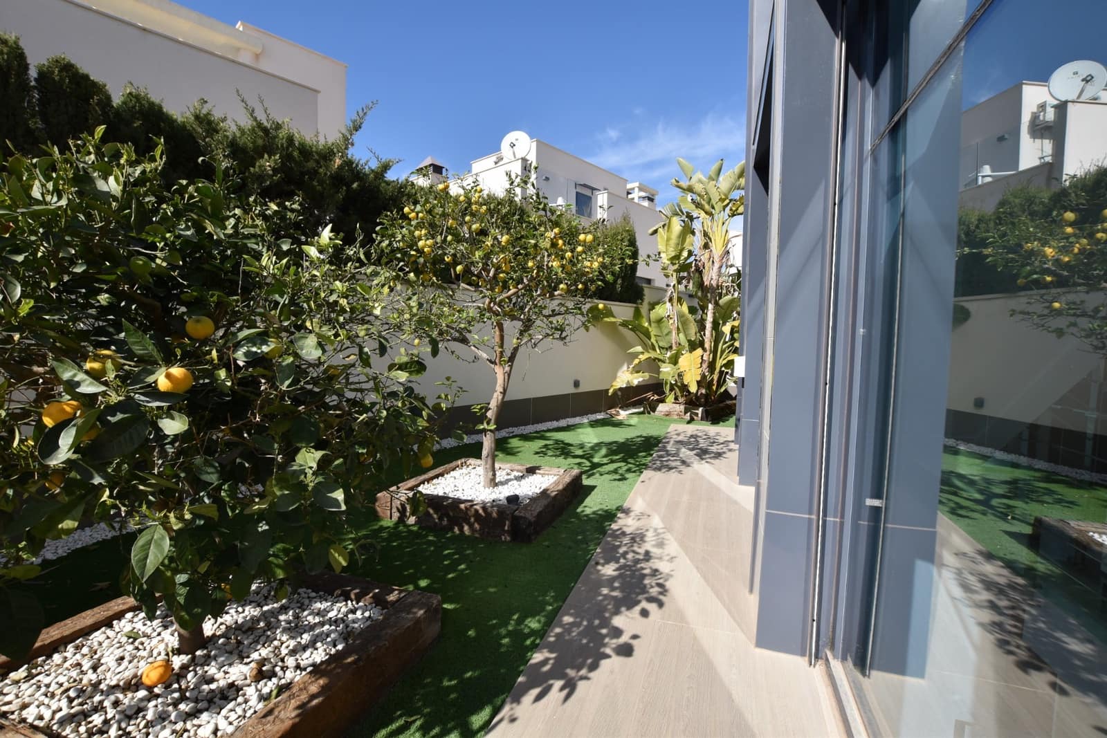 5 Zimmer Villa zu verkaufen in San Miguel de Salinas mit Pool - 995.000 € (Ref: 8802511)