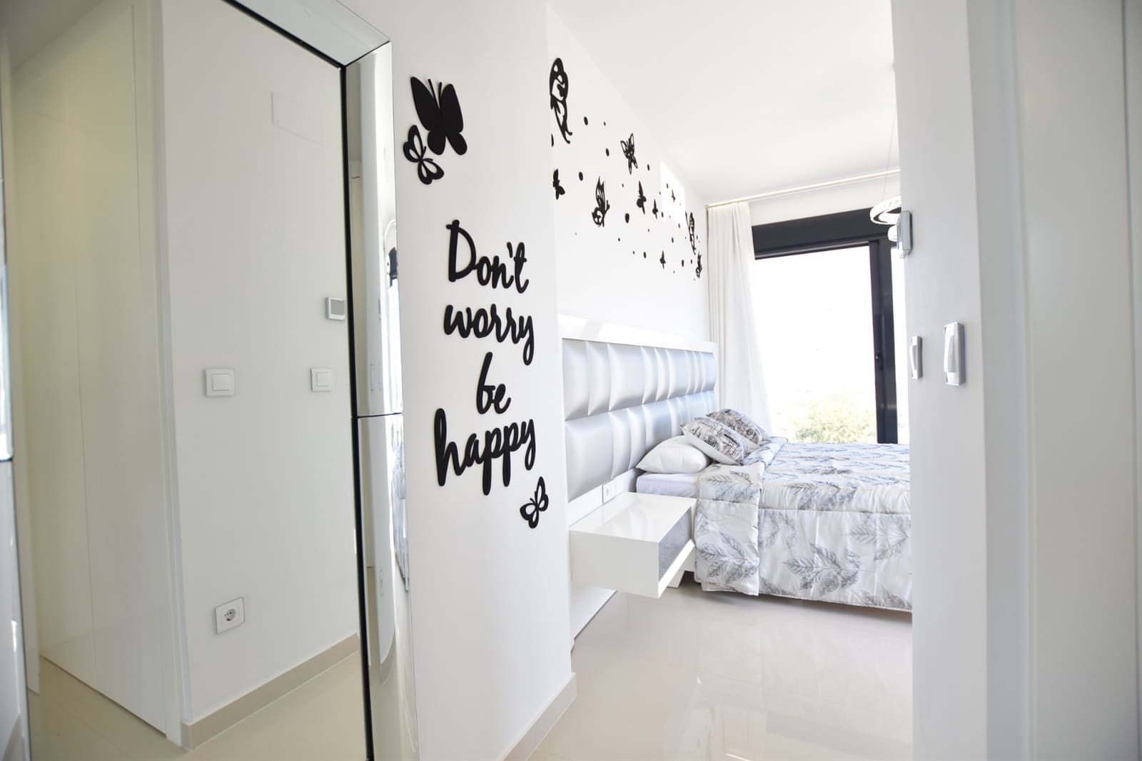 5 Zimmer Villa zu verkaufen in San Miguel de Salinas mit Pool - 995.000 € (Ref: 8802511)