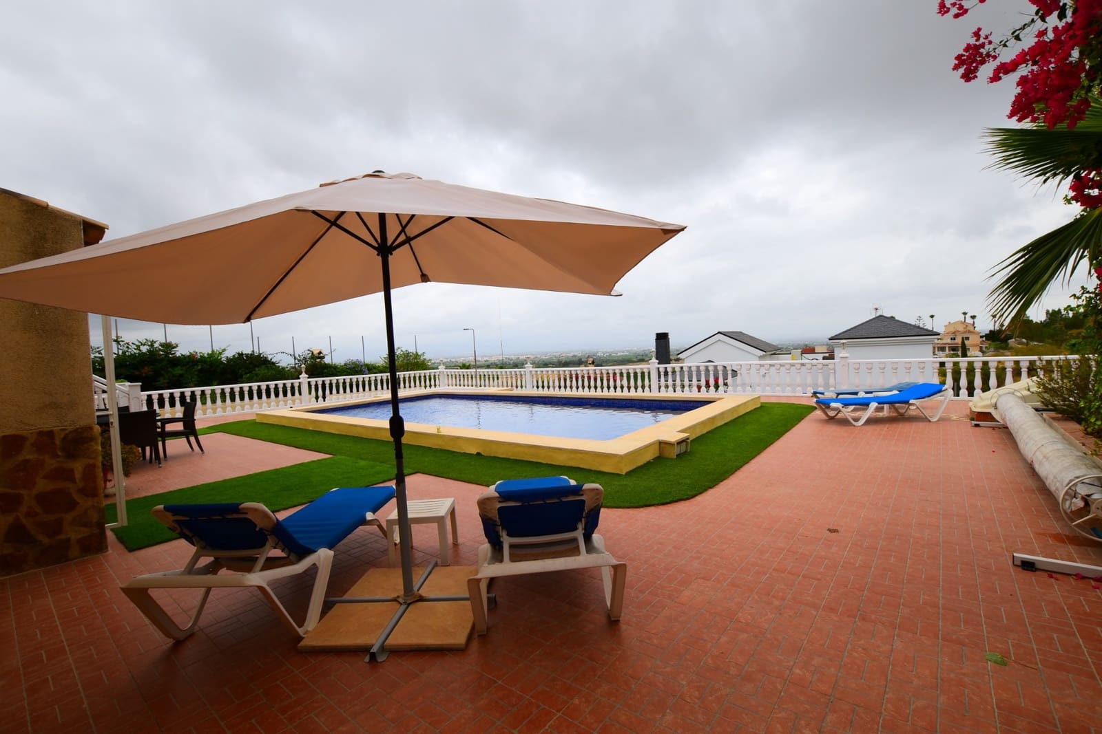 3 bedroom Villa for sale in Algorfa with pool - € 599,990 (Ref: 9113386)