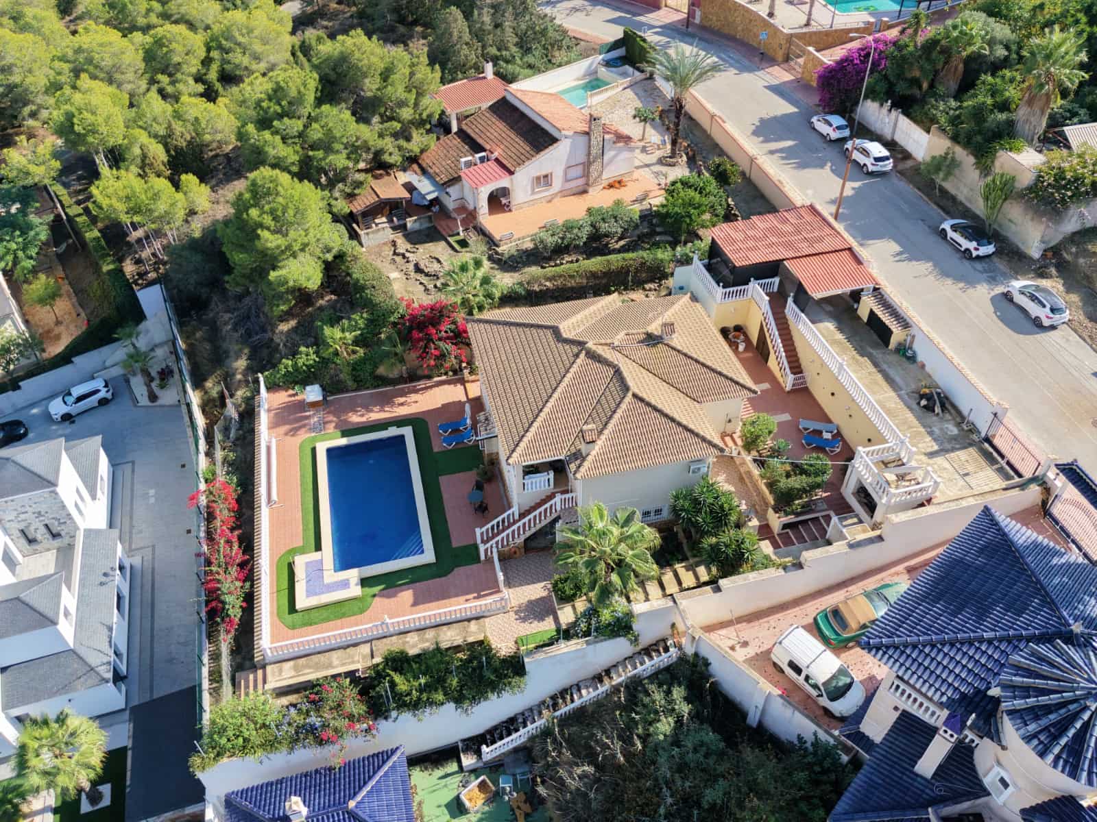 3 bedroom Villa for sale in Algorfa with pool garage - € 599,990 (Ref: 9113386)