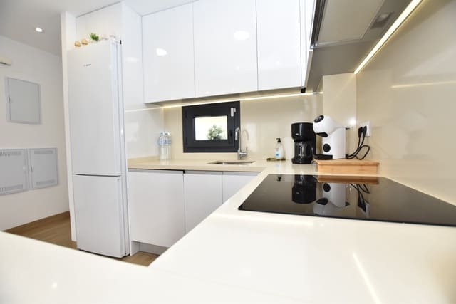 2 slaapkamer Appartement te koop in Los Balcones met zwembad garage - € 299.995 (Ref: 9168257)