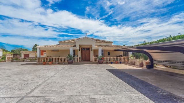 6 bedroom Villa for sale in Heredades, Almoradí with pool - € 650,000 (Ref: 9270610)