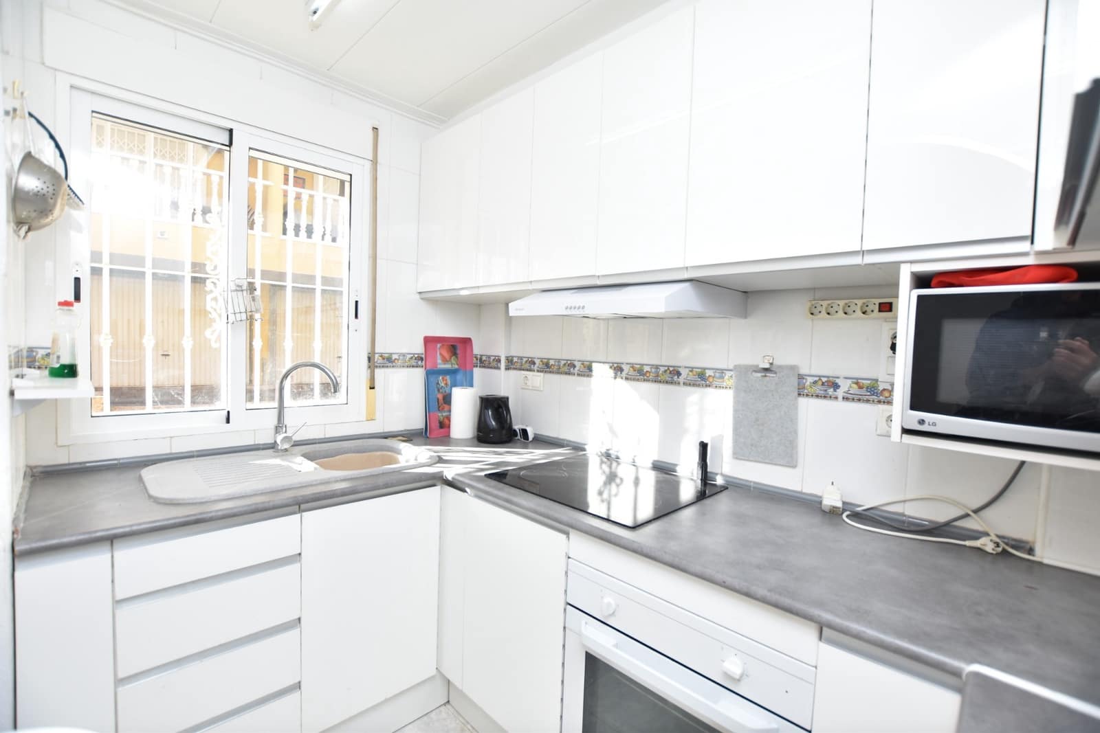 2 soverom Rekkehus til salgs i Algorfa med svømmebasseng - € 135 000 (Ref: 9409843)