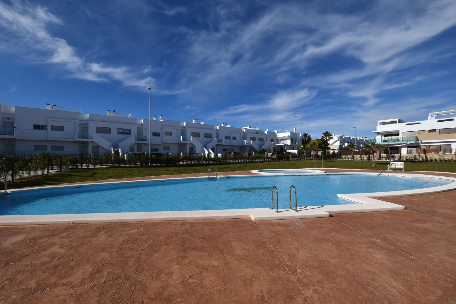 2 bedroom Apartment for sale in Entre Naranjos with pool - € 240,000 (Ref: 9415371)