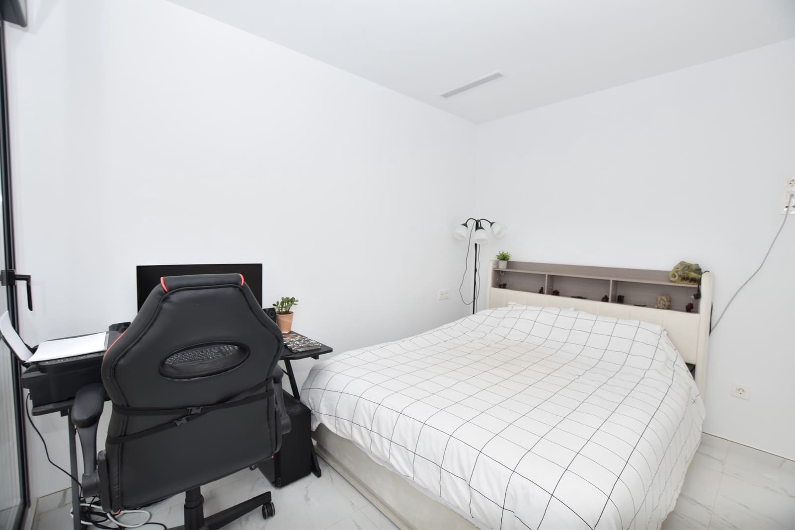 3 sypialnia Willa na sprzedaż w Los Montesinos z basenem - 387 500 € (Ref: 9558981)