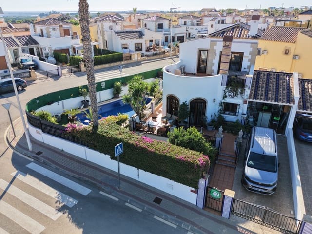 3 sypialnia Willa na sprzedaż w Algorfa z basenem garażem - 389 950 € (Ref: 9858283)