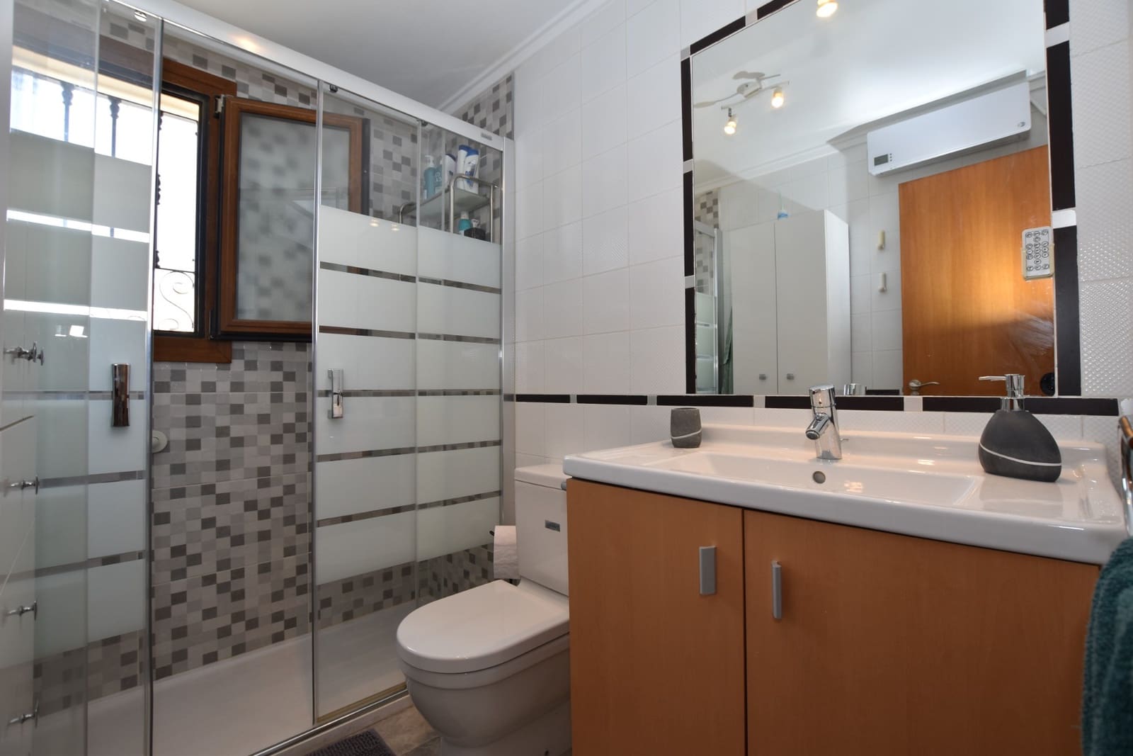 2 slaapkamer Appartement te koop in Algorfa met zwembad - € 205.000 (Ref: 9970877)