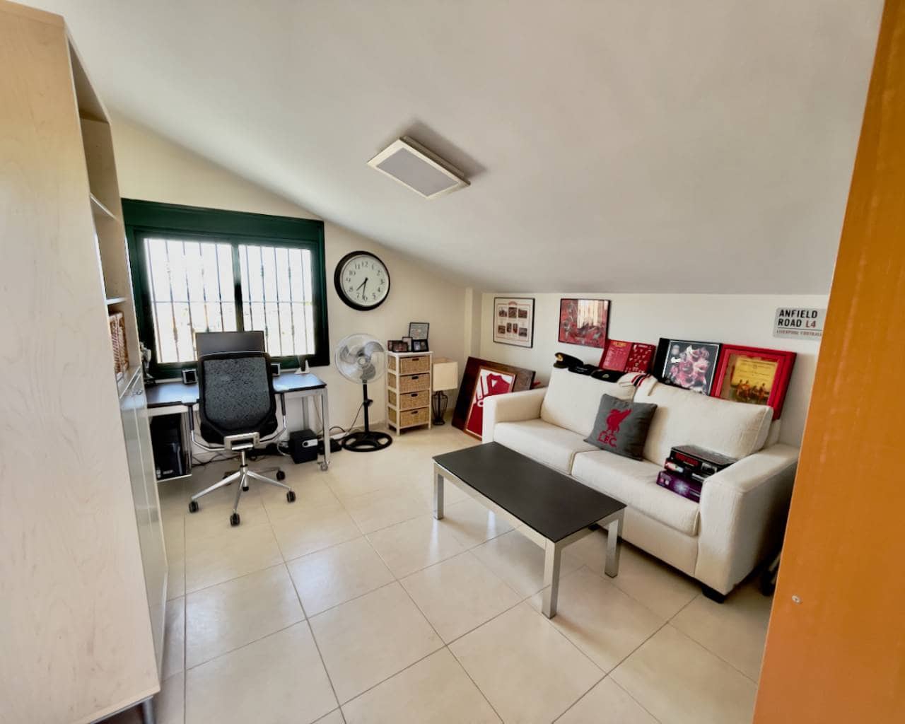 4 slaapkamer Villa te koop in Ciudad Quesada met zwembad - € 470.000 (Ref: 9991831)