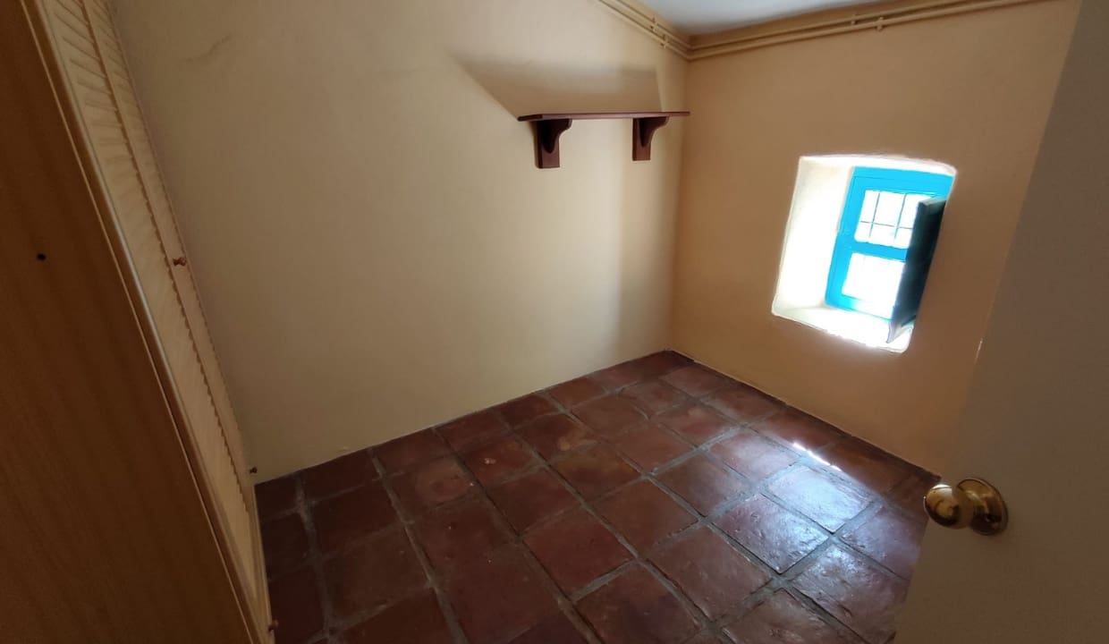 3 soverom Villa til salgs i Canillas de Albaida med svømmebasseng garasje - € 395 000 (Ref: 10062523)