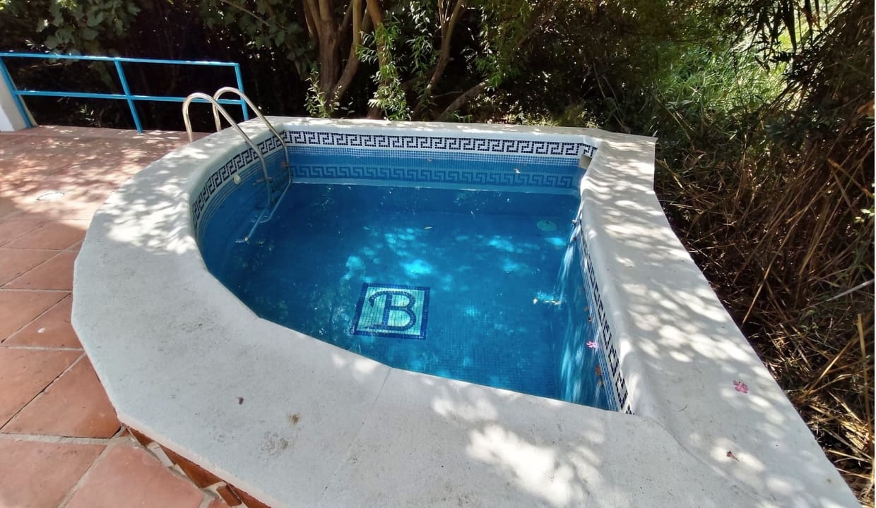 3 soverom Villa til salgs i Canillas de Albaida med svømmebasseng garasje - € 395 000 (Ref: 10062523)