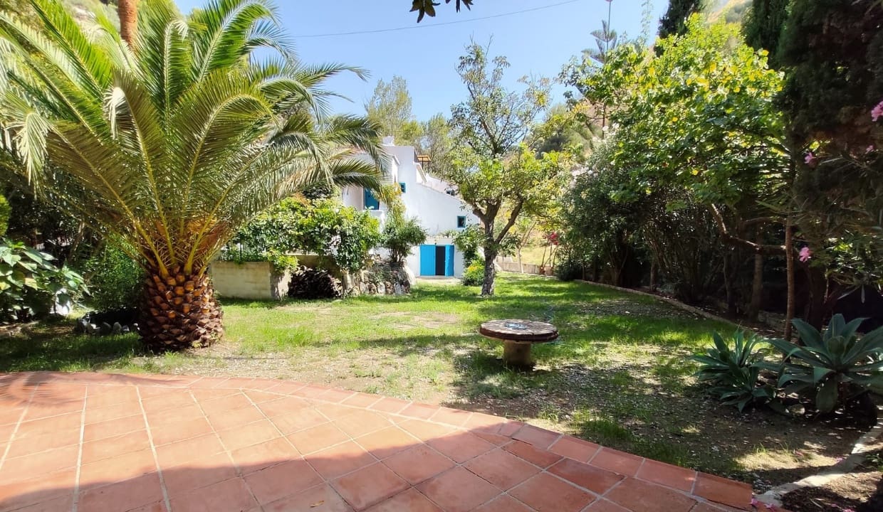 3 soverom Villa til salgs i Canillas de Albaida med svømmebasseng garasje - € 395 000 (Ref: 10062523)
