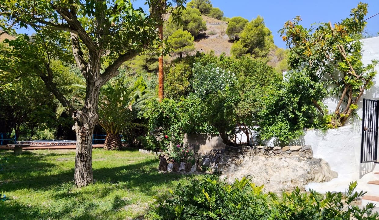 3 soverom Villa til salgs i Canillas de Albaida med svømmebasseng garasje - € 395 000 (Ref: 10062523)