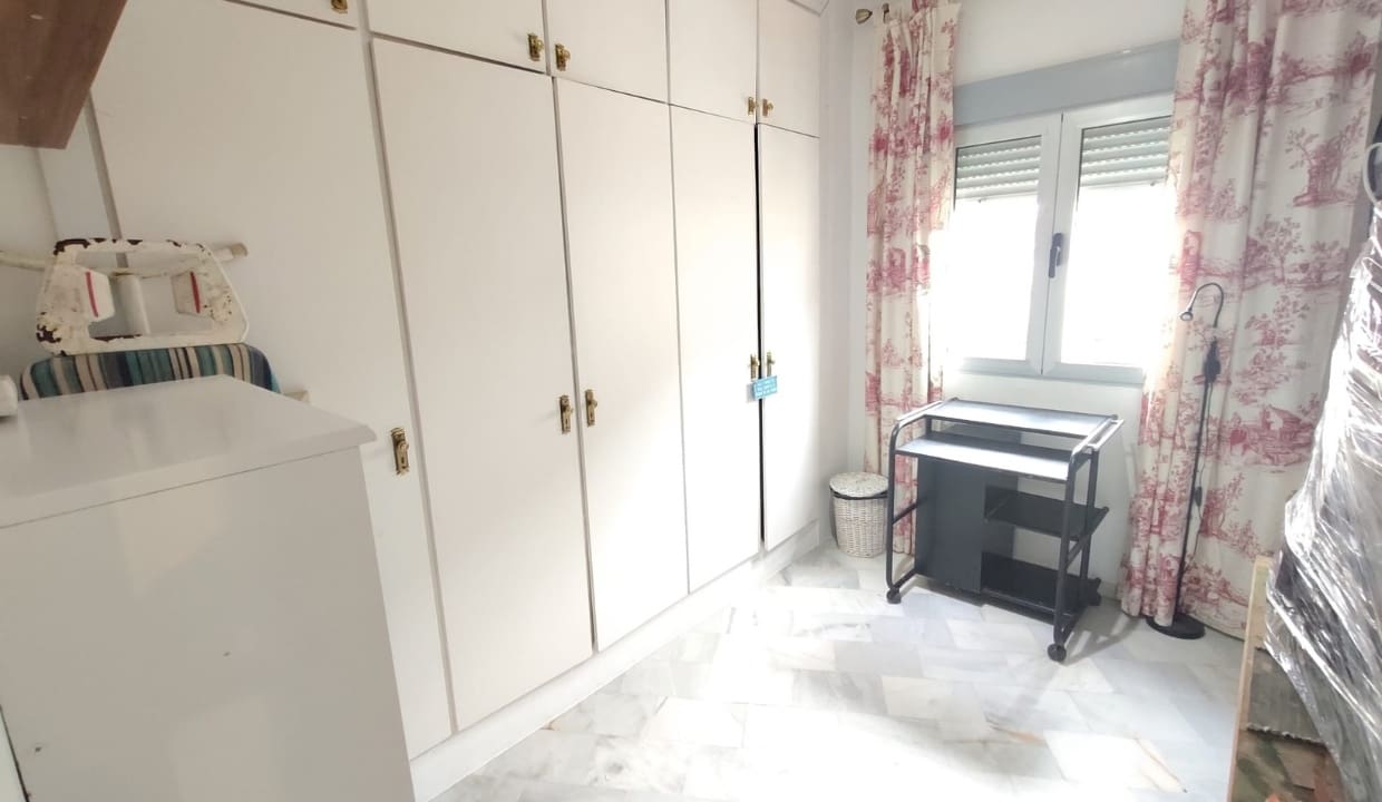 Casa de 4 habitaciones en Cómpeta en venta - 295.000 € (Ref: 10120542)