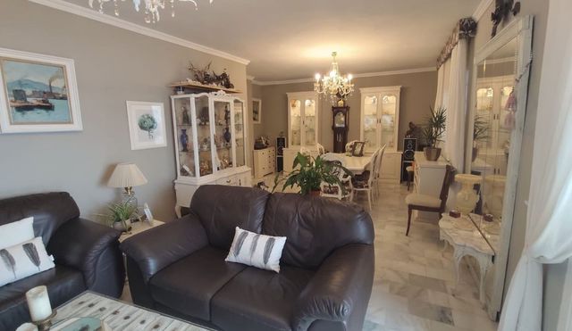 Casa de 4 habitaciones en Cómpeta en venta - 295.000 € (Ref: 10120542)