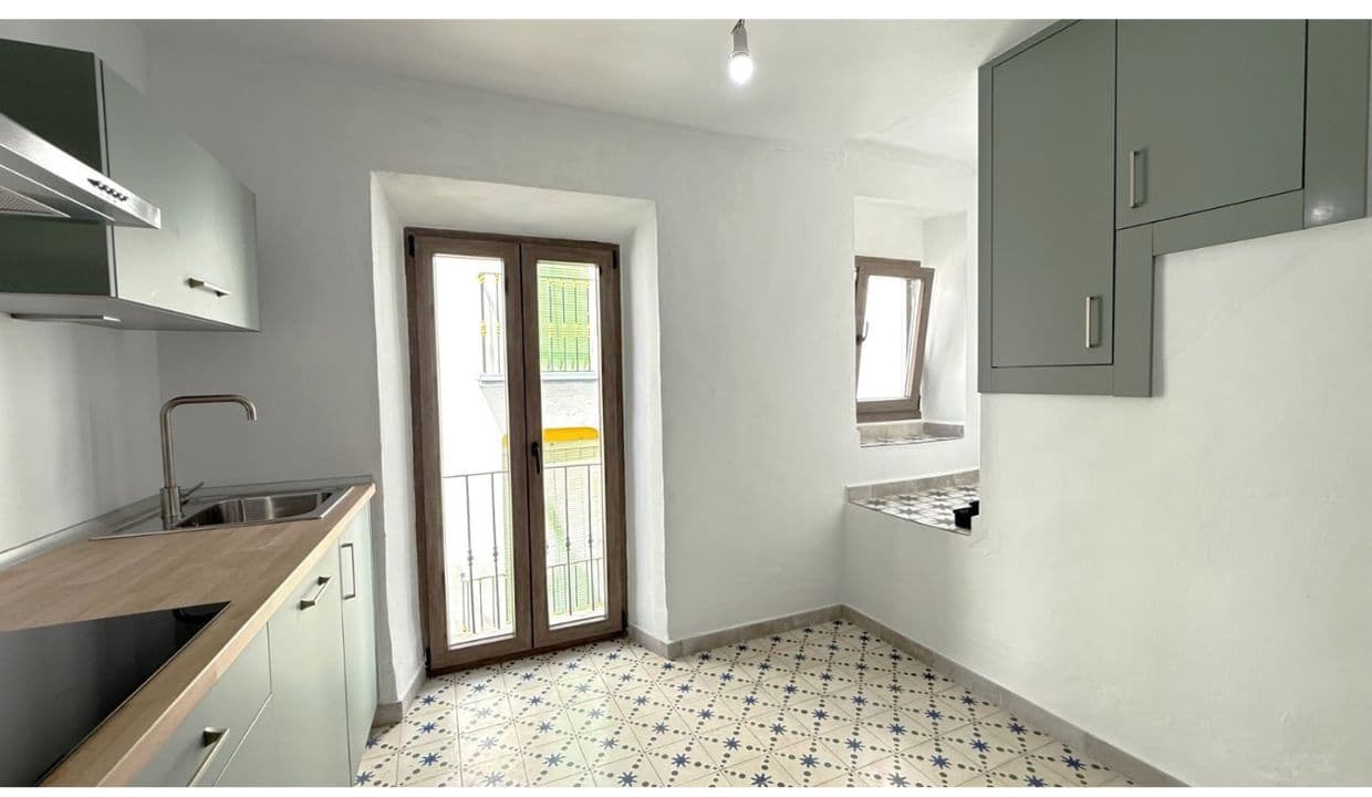2 bedroom Townhouse for sale in Competa - € 289,000 (Ref: 10139960)