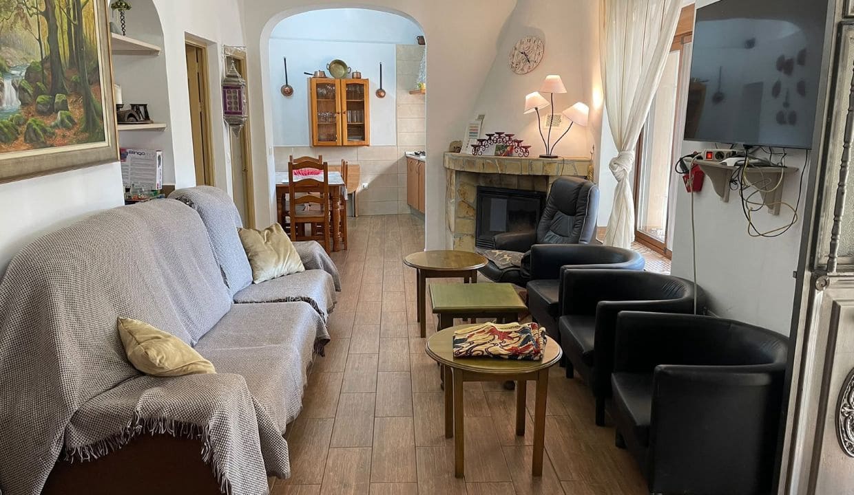 4 soveværelse Villa til leje i Competa med swimmingpool garage - € 2.350 (Ref: 10147460)