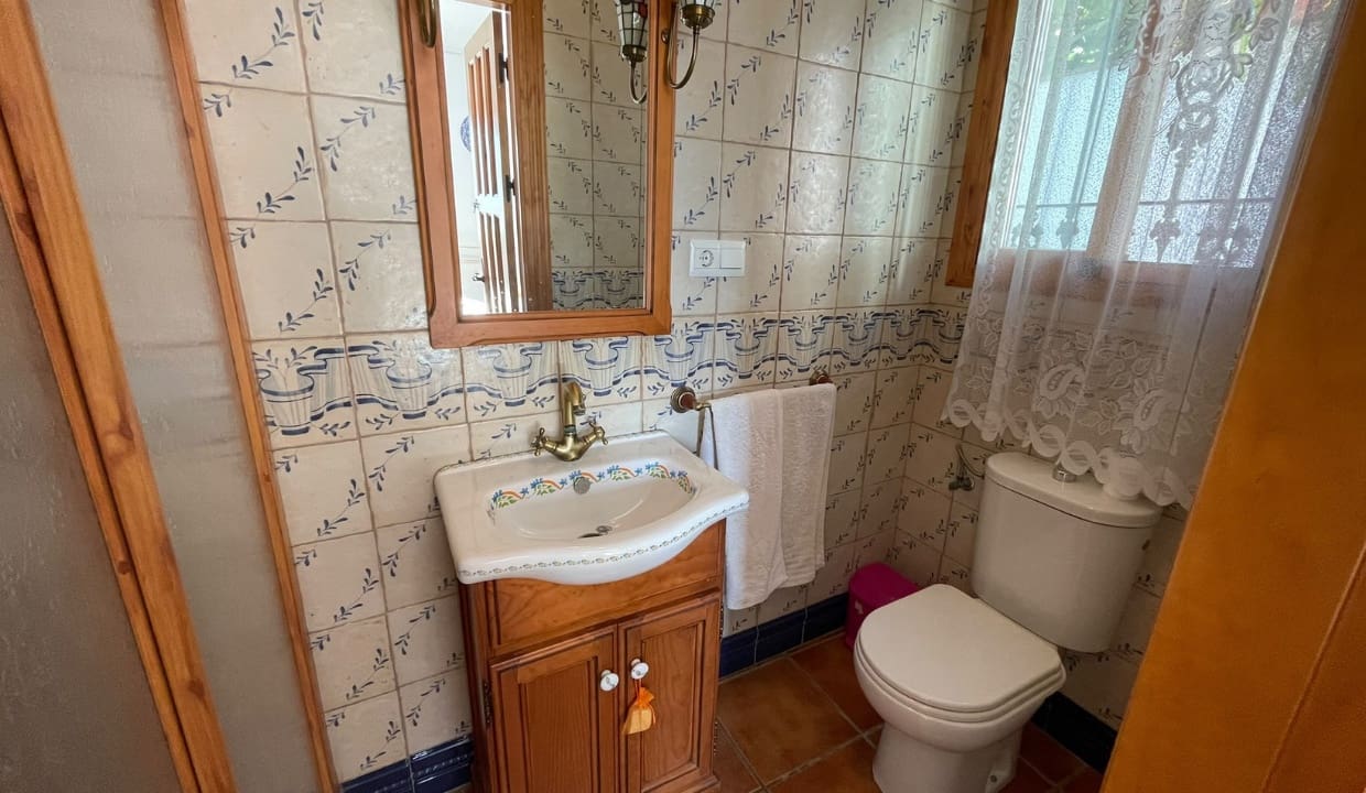 9 Zimmer Villa zu vermieten in Competa mit Pool Garage - 3.500 € (Ref: 10175502)