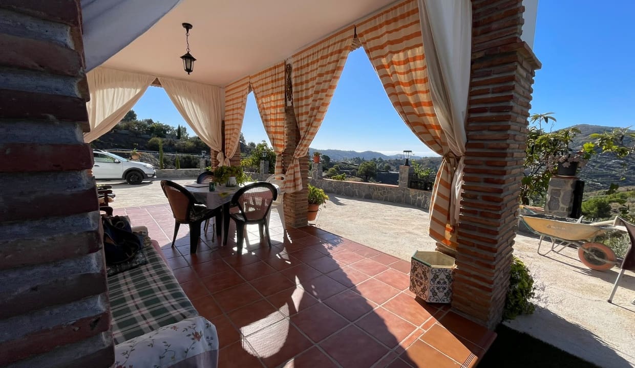 9 Zimmer Villa zu vermieten in Competa mit Pool Garage - 3.500 € (Ref: 10175502)