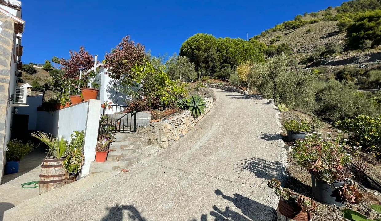 9 Zimmer Villa zu vermieten in Competa mit Pool Garage - 3.500 € (Ref: 10175502)