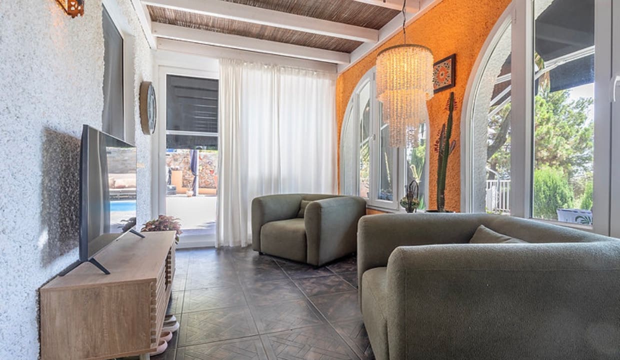 2 slaapkamer Villa te koop in Competa met zwembad - € 459.000 (Ref: 10181035)