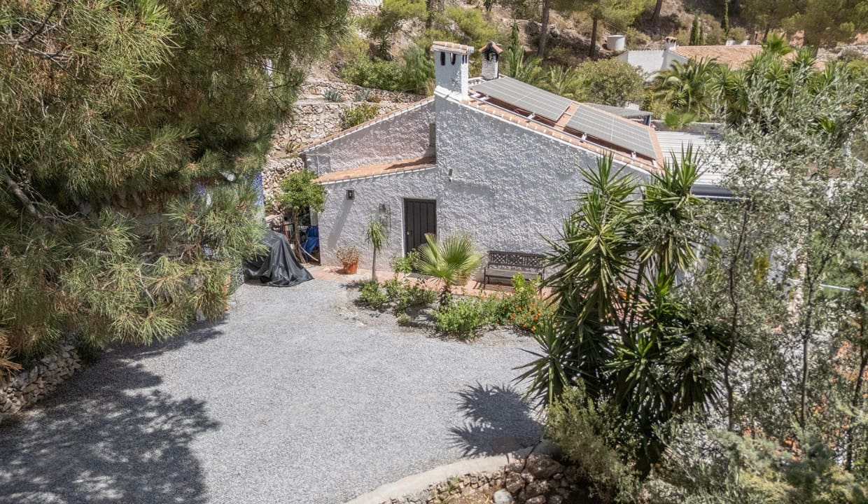 2 slaapkamer Villa te koop in Competa met zwembad - € 459.000 (Ref: 10181035)