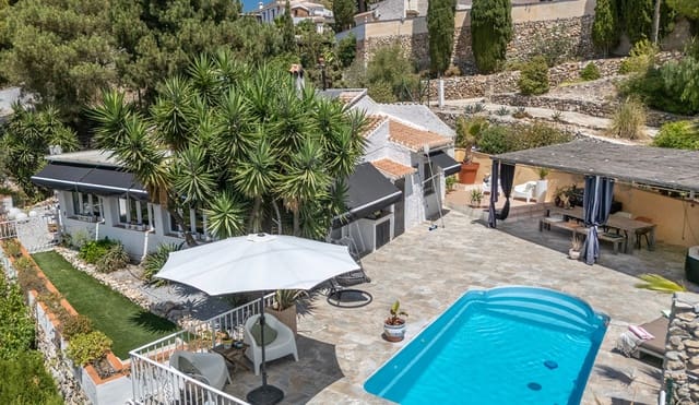 2 quarto Moradia para venda em Cómpeta com piscina - 459 000 € (Ref: 10181035)