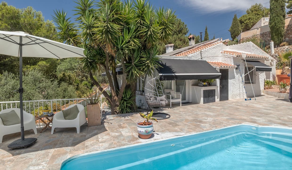 2 slaapkamer Villa te koop in Competa met zwembad - € 459.000 (Ref: 10181035)