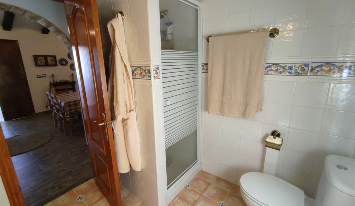 2 soveværelse Villa til salg i Competa med swimmingpool - € 425.000 (Ref: 7193795)