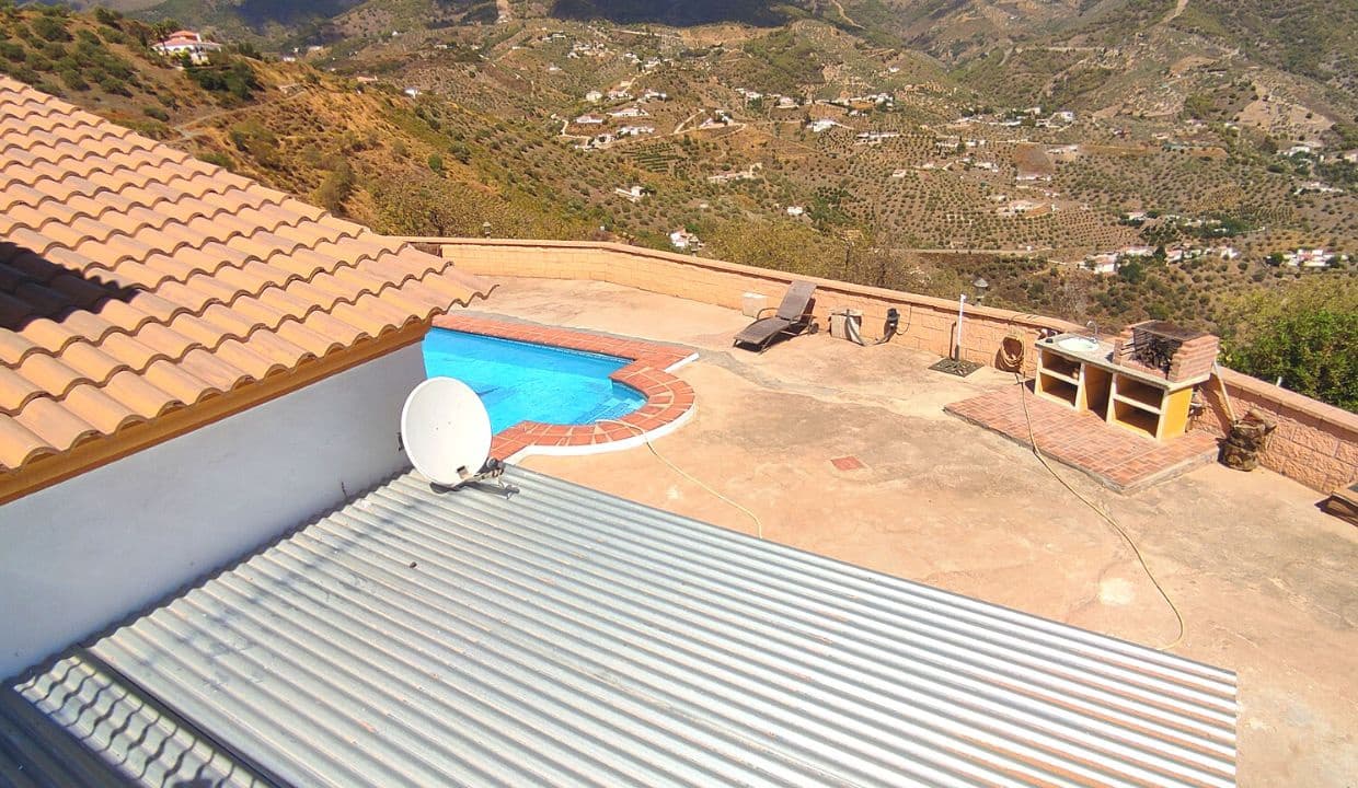 3 soveværelse Villa til salg i Archez med swimmingpool garage - € 450.000 (Ref: 7193833)